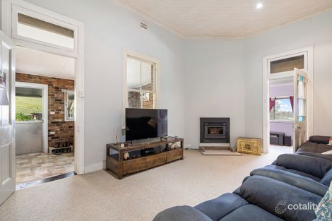 Property photo of 1 East Street Woodstock NSW 2793