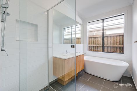 Property photo of 34 Hall Street Pallara QLD 4110