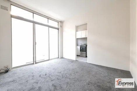 Property photo of 2/87 Curlewis Street Bondi Beach NSW 2026