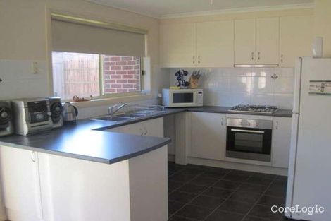 Property photo of 14 Palm Square Drouin VIC 3818
