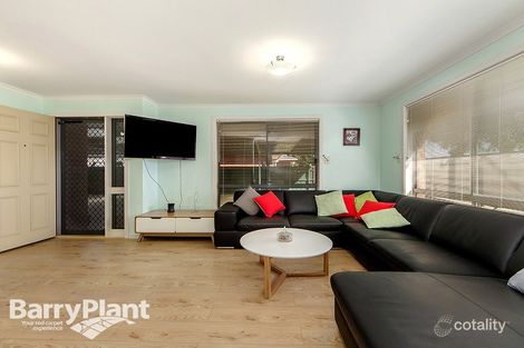 Property photo of 128 Robinsons Road Deer Park VIC 3023