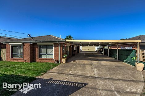 Property photo of 128 Robinsons Road Deer Park VIC 3023