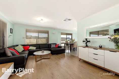 Property photo of 128 Robinsons Road Deer Park VIC 3023