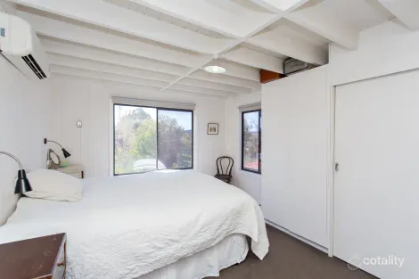 Property photo of 18 York Street Golden Point VIC 3350
