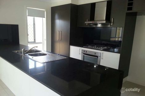 21 Christie Cres, Bellbird Park, QLD 4300