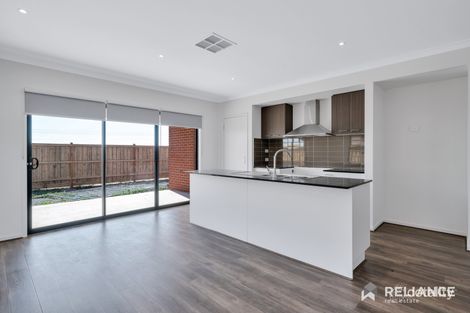 Property photo of 5 Hatter Street Werribee VIC 3030
