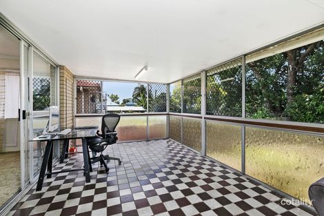 Property photo of 14 Earl Street Greenslopes QLD 4120