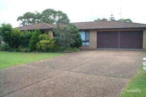 5 Flora Pde, Tuncurry, NSW 2428