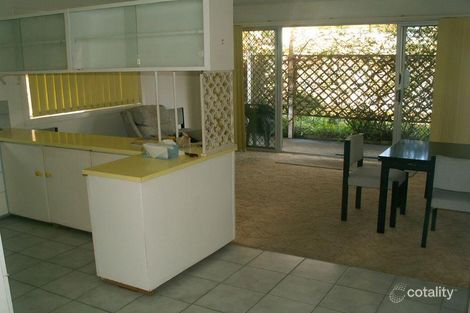 Property photo of 15 Dawn Parade Miami QLD 4220