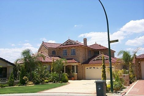 18 Waratah Mews, Hillarys, WA 6025