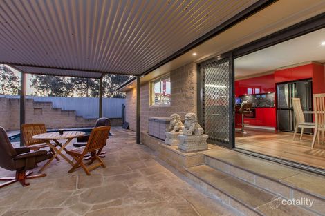 Property photo of 13 Portsea Place Narre Warren VIC 3805