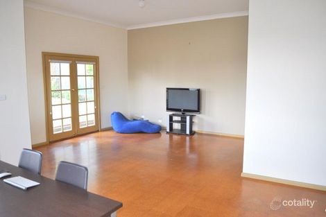 Property photo of 1 Richard Street Turvey Park NSW 2650