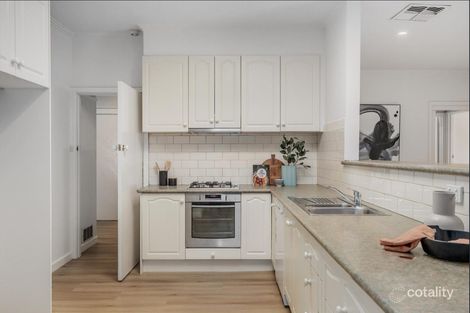 Property photo of 110 Tucker Road Bentleigh VIC 3204