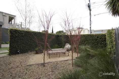Property photo of 22 Langdon Road Caulfield North VIC 3161