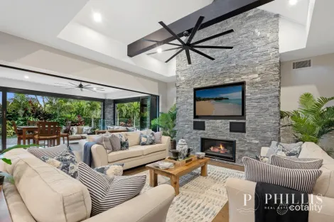 Property photo of 2308 Vardon Lane Hope Island QLD 4212