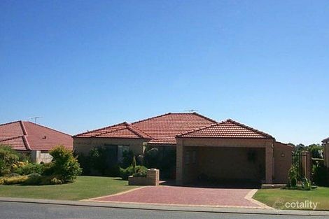 132 Kinross Dr, Kinross, WA 6028