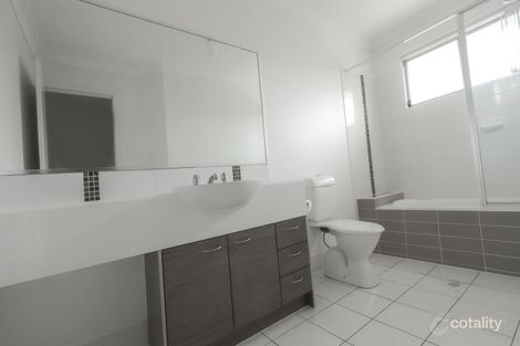 Property photo of 27/65-87 Demeio Road Berrinba QLD 4117