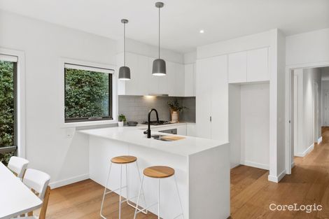 Property photo of 8 Orpington Crescent Marshall VIC 3216