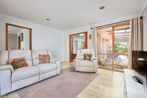 Property photo of 7 Bates Street Cranbourne West VIC 3977