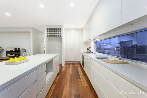 Property photo of 18 Cowper Street Bulimba QLD 4171