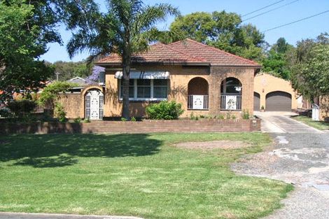 24 Linden St, Sutherland, NSW 2232