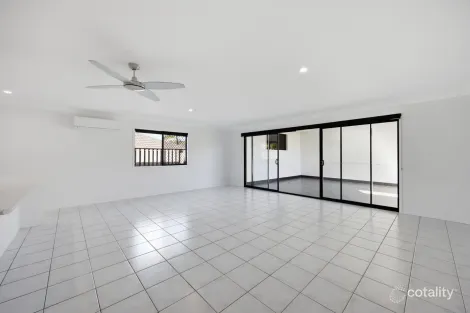Property photo of 6 Murchison Street Pacific Pines QLD 4211