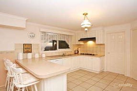Property photo of 33 Bournevale Drive Berwick VIC 3806