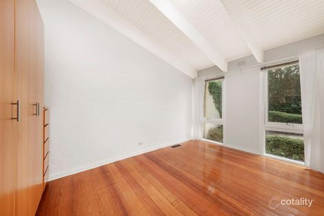 Property photo of 4/7 Carramar Avenue Glen Waverley VIC 3150