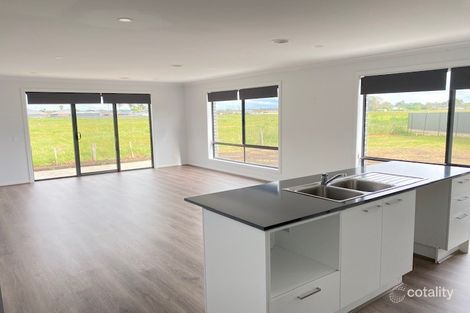 Property photo of 15 Billy Court Colac VIC 3250