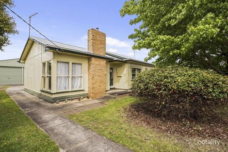 82 Moore St, Colac, VIC 3250
