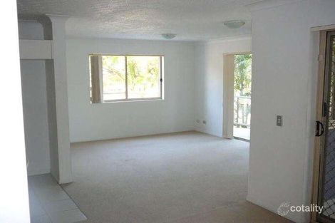 Property photo of 1/20 Oleander Avenue Biggera Waters QLD 4216