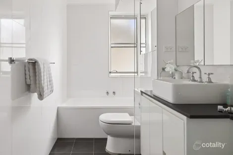 Property photo of 27/10 Gow Street Balmain NSW 2041