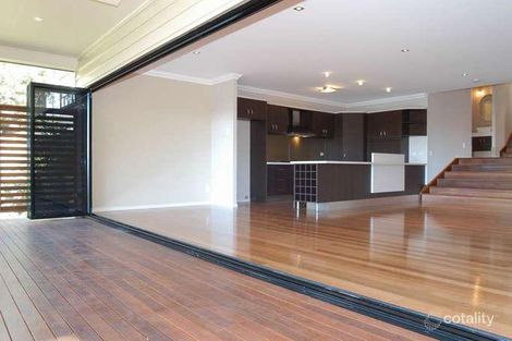 Property photo of 128 Simpsons Road Bardon QLD 4065