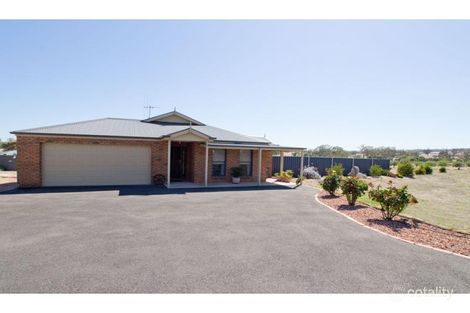 Property photo of 194 Sunrise Crescent Lockwood South VIC 3551