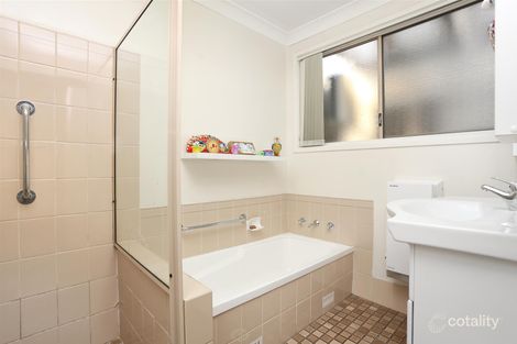 Property photo of 9 Sparrow Lane Green Valley NSW 2168