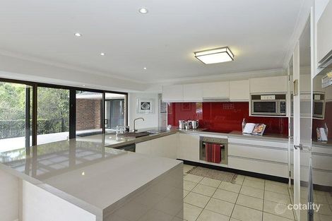 Property photo of 4 Errogie Place Fig Tree Pocket QLD 4069