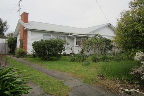 27 Chapel St, Colac, VIC 3250