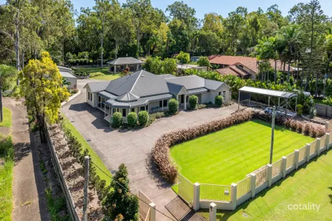 Property photo of 12 Clarence Drive Helensvale QLD 4212