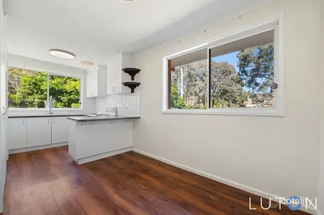 Property photo of 119 Gilmore Crescent Garran ACT 2605