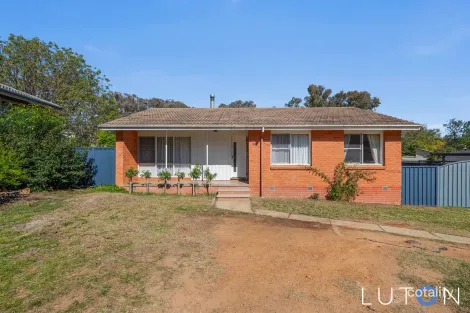 Property photo of 119 Gilmore Crescent Garran ACT 2605