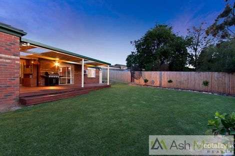 Property photo of 21 Bianco Court Langwarrin VIC 3910