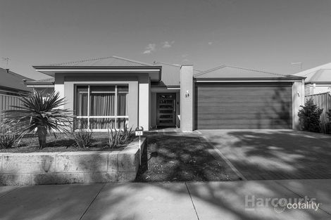 Property photo of 21 Hirono Approach Meadow Springs WA 6210