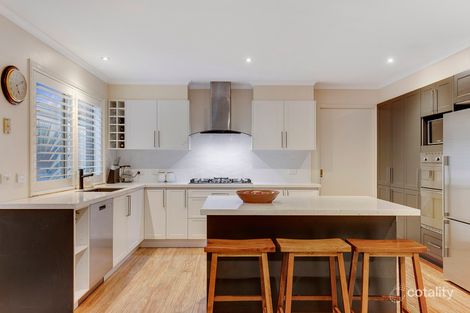 Property photo of 1 Balmoral Court Frankston South VIC 3199