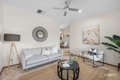 Property photo of 41 Grevillea Road Aberfoyle Park SA 5159