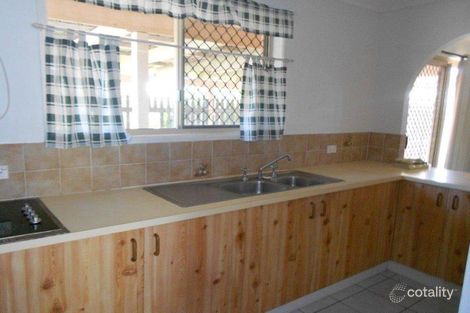 Property photo of 10 Hickory Avenue Kin Kora QLD 4680