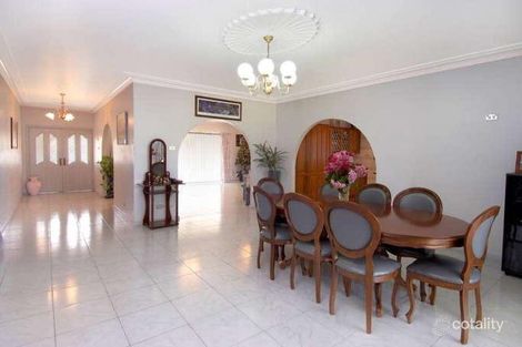 Property photo of 22 Carinya Road Girraween NSW 2145