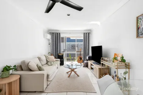 Property photo of 12/1370 Gold Coast Highway Palm Beach QLD 4221