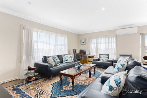Property photo of 2/104 Herbert Street Dandenong VIC 3175