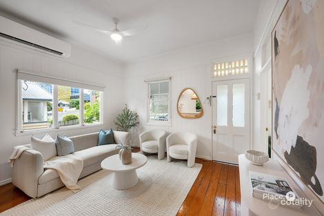 Property photo of 20 Baragoola Street Coorparoo QLD 4151