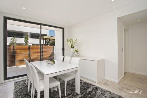 Property photo of 2/21-23 Myrtle Street Botany NSW 2019